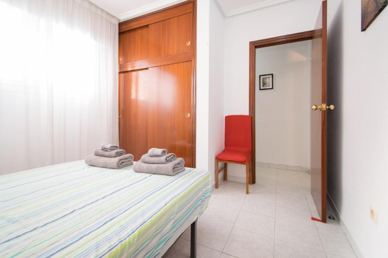 016 Happiness Apartment - Alicante Holiday Torrevieja Exteriör bild