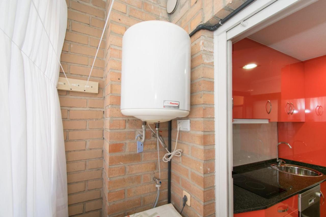 016 Happiness Apartment - Alicante Holiday Torrevieja Exteriör bild