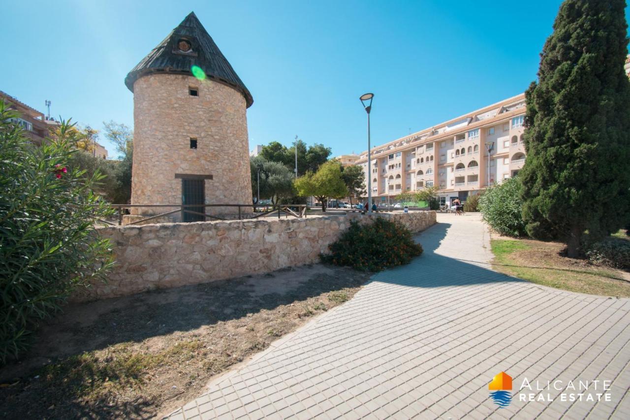 016 Happiness Apartment - Alicante Holiday Torrevieja Exteriör bild